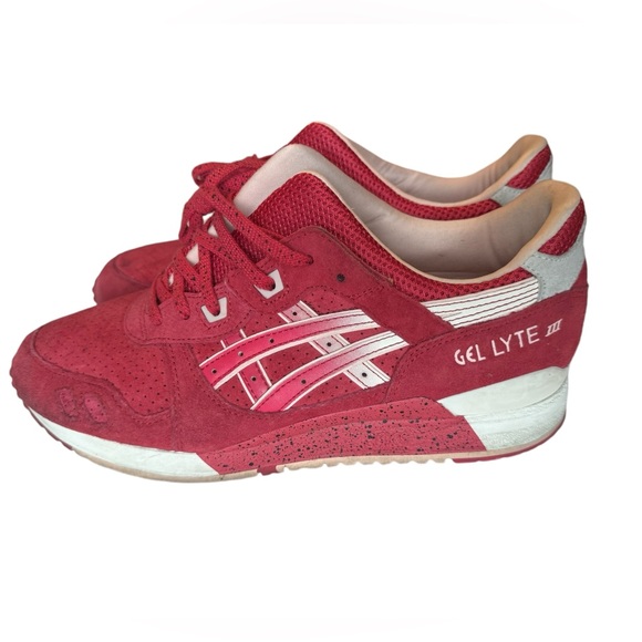 Red ASICS Gel Lyte III Men’s 10 Shoes Strawberries & Cream H64BK MINTY RARE - Picture 3 of 11